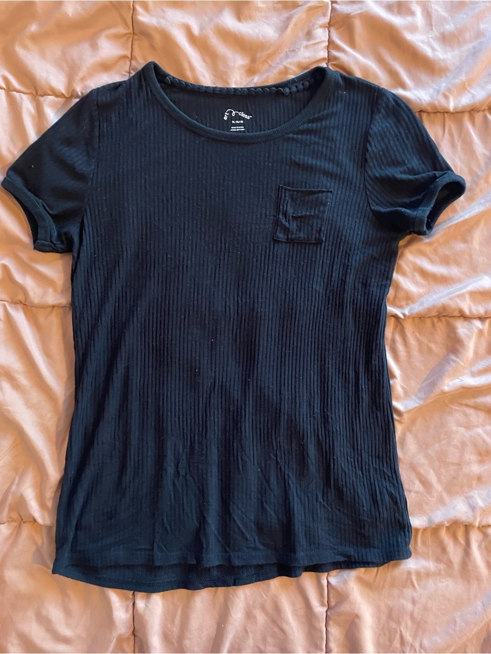 Girls XL Black Ribbed Short Sleeve Pocket Tee